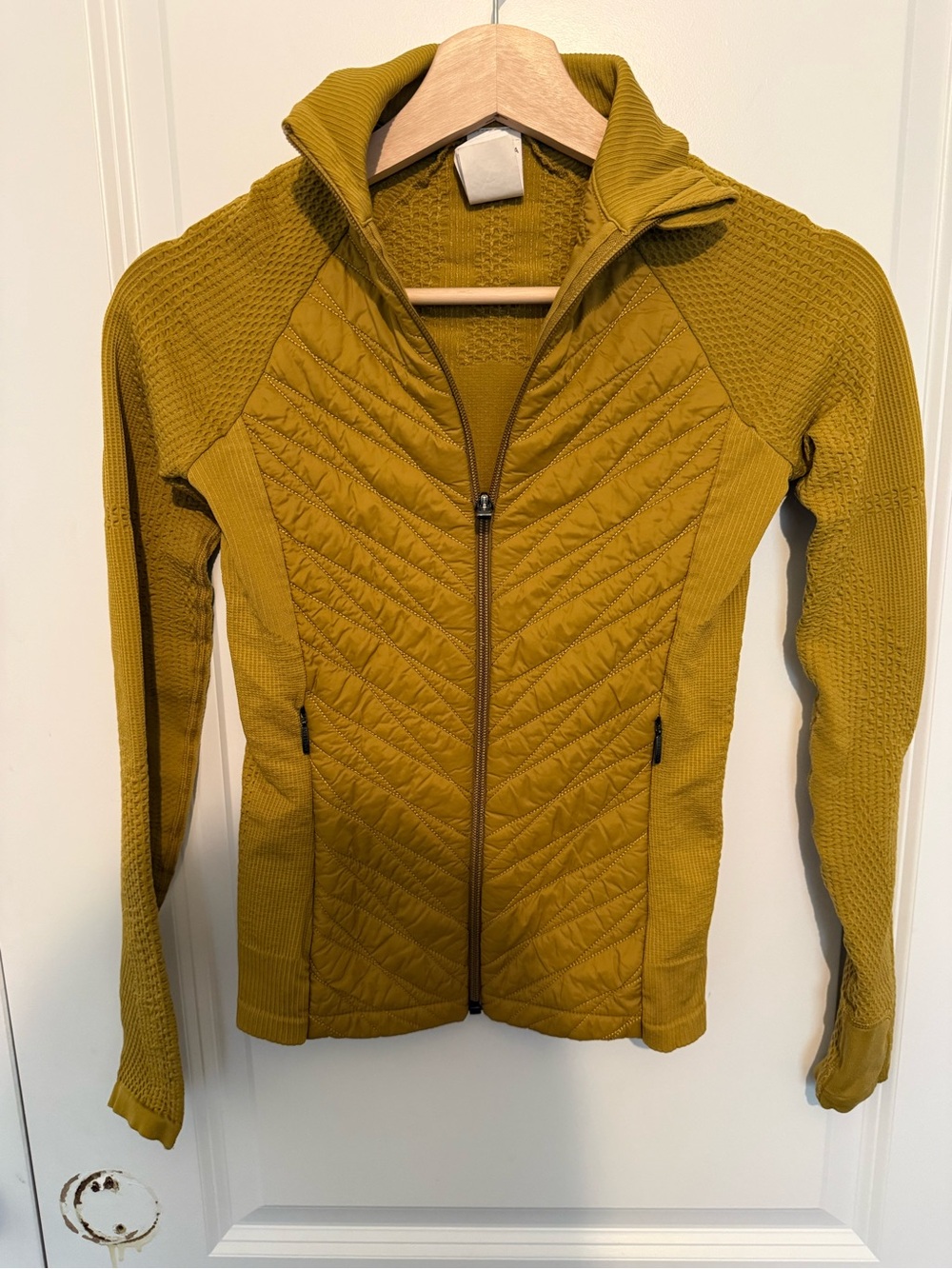 Athleta Flurry Force Insulated Jacket
